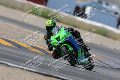 media/Mar-12-2023-SoCal Trackdays (Sun) [[d4c8249724]]/Turn 2 (1130am)/